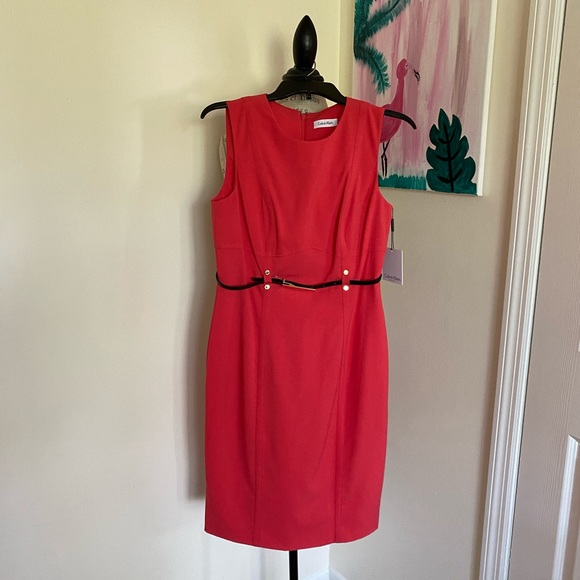 Dress - Picture 1 of 5